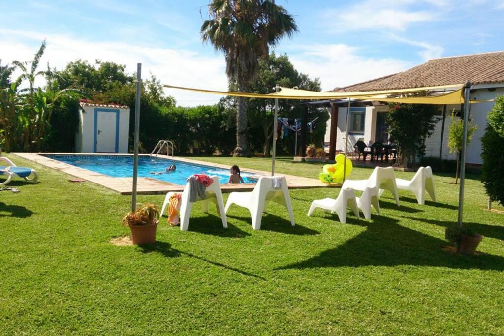 Chalet Piscina Roche Villa Cádiz Eksteriør billede